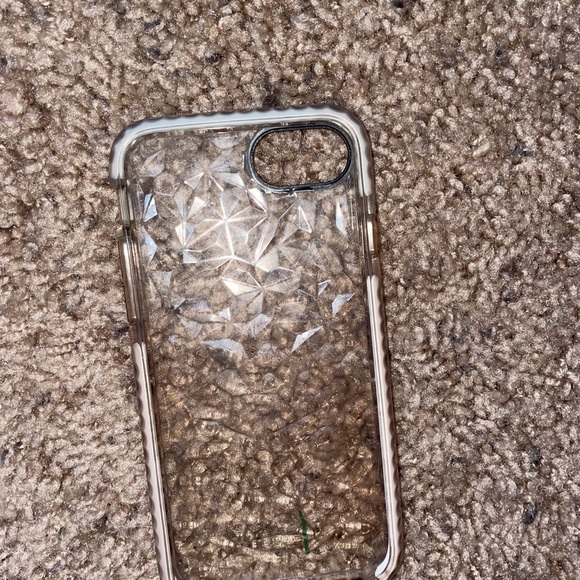 iPhone 8 - Picture 3 of 3